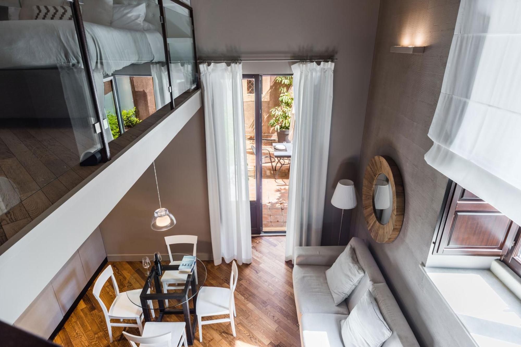 Ferrini Home - Via Monte Sant'Agata CTA Room photo